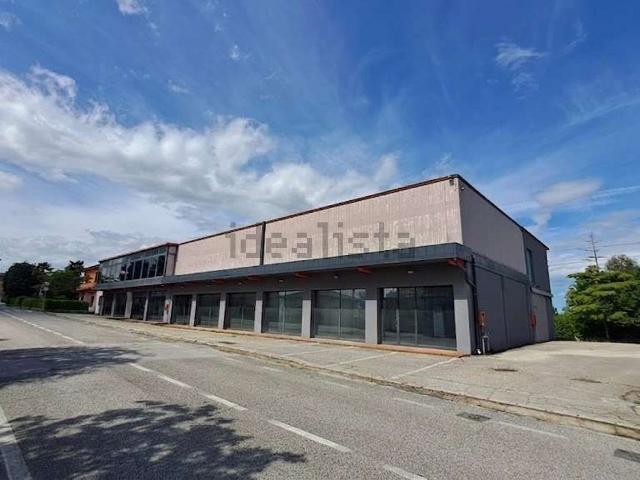 Locale Commerciale in vendita a Rustico, Marche