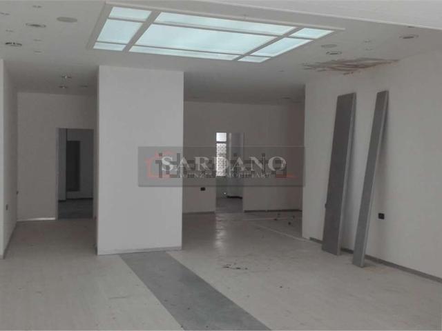 Locale Commerciale in vendita a Puglia, Brindisi