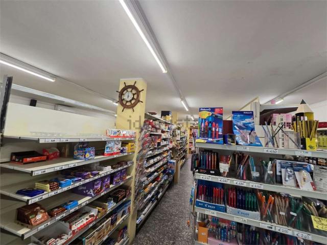 Locale Commerciale in vendita a Piemonte, Verbano-cusio-ossola