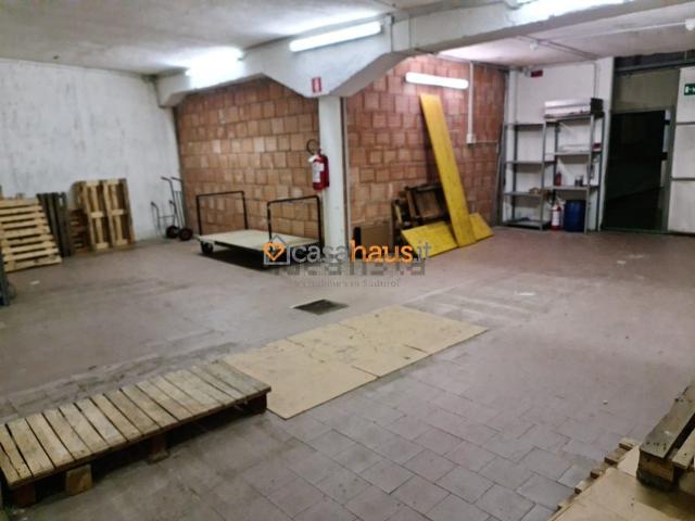 Locale Commerciale in vendita a Europa-Novacella - Europa-Neustift, Bolzano - Bozen