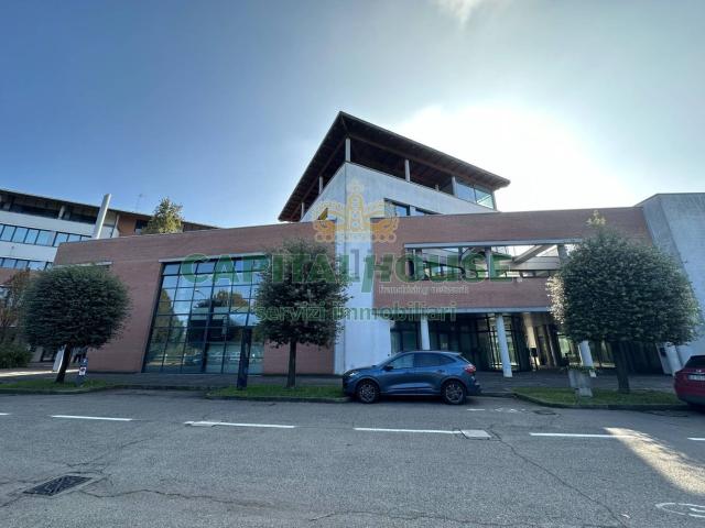 Locale Commerciale in vendita a Unione Reno Galliera, Castel Maggiore