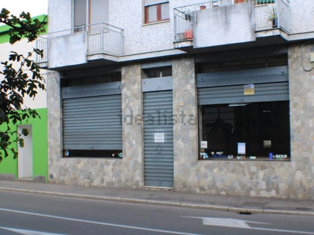 Locale Commerciale in vendita a Santa Rita, Piemonte