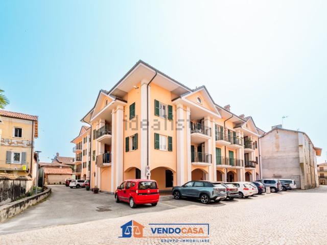 Locale Commerciale in vendita a Piemonte, Cuneo
