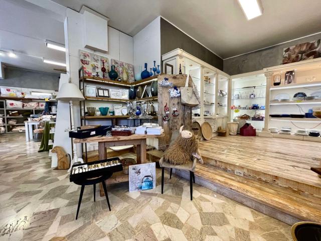 Locale Commerciale in vendita a Concordia Sagittaria, Veneto