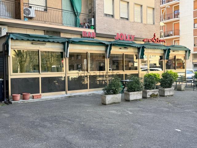 Locale Commerciale in vendita a Piemonte, Alessandria