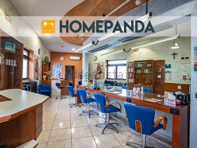 Locale Commerciale in vendita a Puglia, Lecce