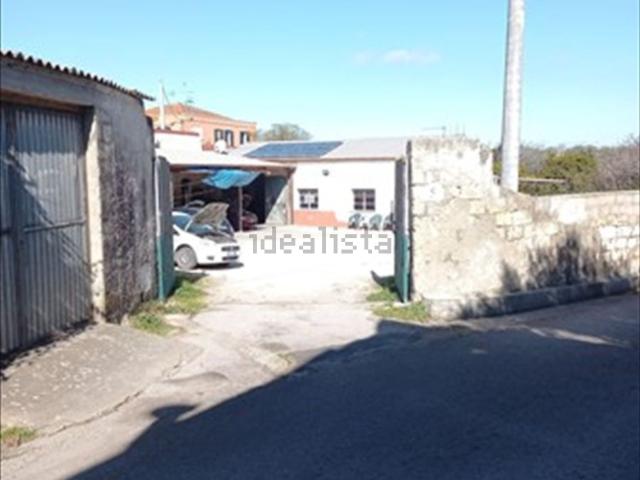 Locale Commerciale in vendita a Sacro Cuore, Cala Di Volpe