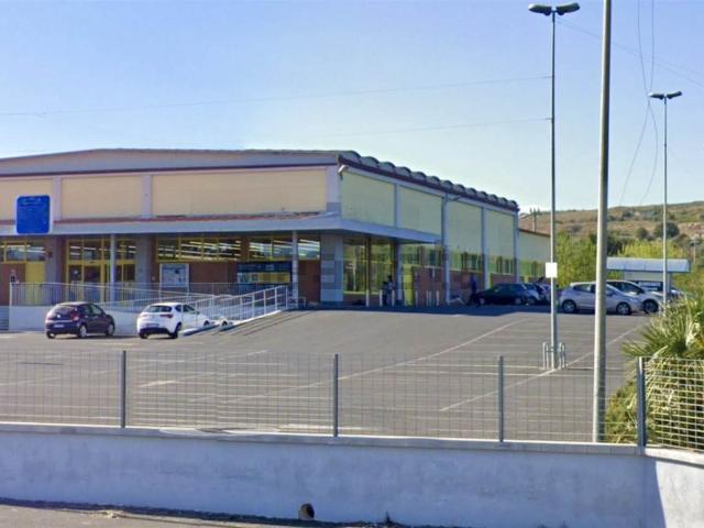 Locale Commerciale in vendita a Scordia, Sicilia