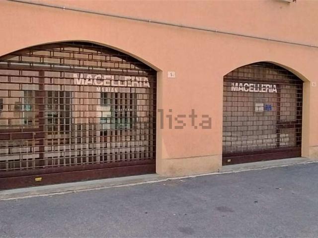Locale Commerciale in vendita a Dalmine, Lombardia