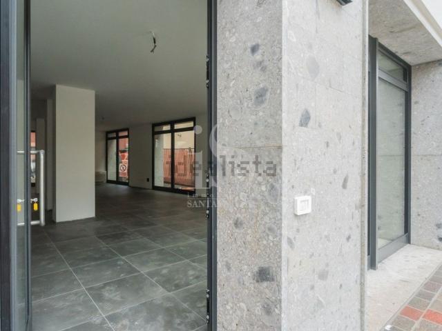 Locale Commerciale in vendita a San Maurizio, Vimercate