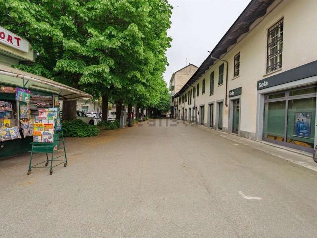 Locale Commerciale in vendita a Piemonte, Torino