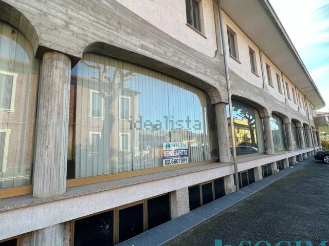 Locale Commerciale in vendita a Buscate, Lombardia