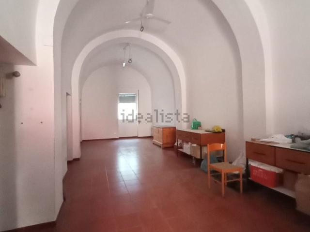 Locale Commerciale in vendita a Andria, Barletta-andria-trani