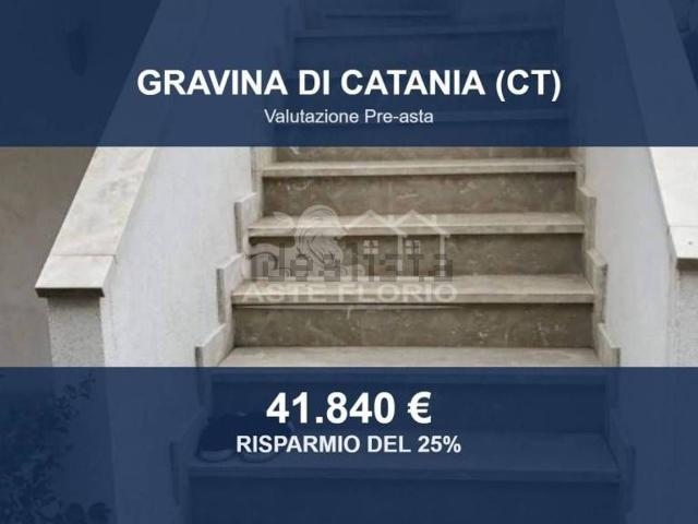 Locale Commerciale in vendita a Gravina Di Catania, Sicilia