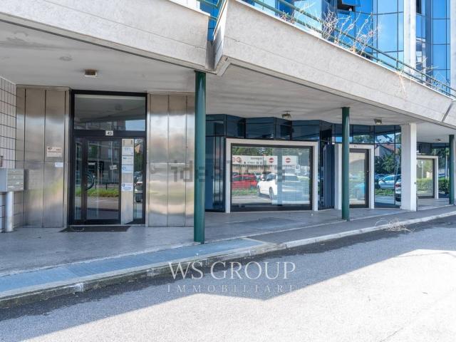 Locale Commerciale in vendita a Centro Storico, Lissone