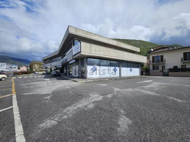 Locale Commerciale in vendita a Comunità montana della valle Trompia, Concesio