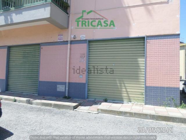 Locale Commerciale in vendita a Corigliano-Rossano, Calabria