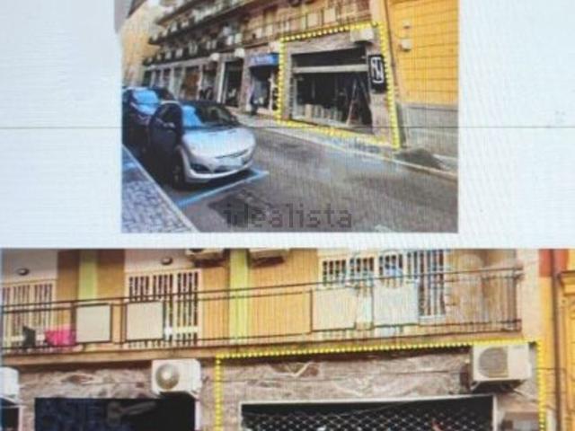 Locale Commerciale in vendita a Centro Storico, Caserta