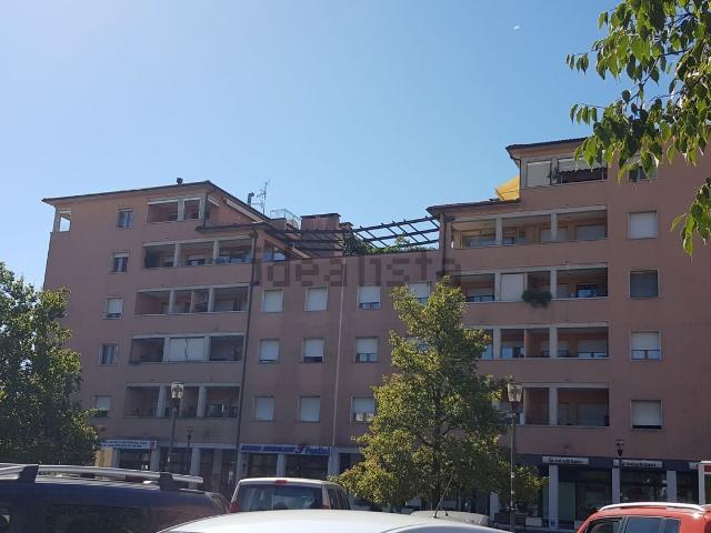 Locale Commerciale in vendita a Unione Terre d'Acqua, Calderara Di Reno