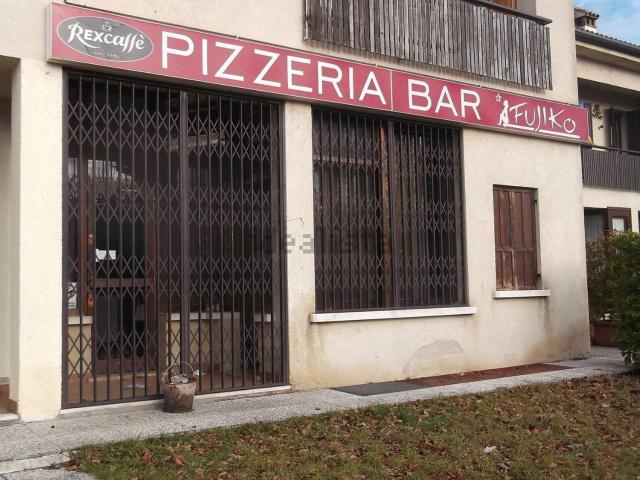 Locale Commerciale in vendita a Cison Di Valmarino, Veneto