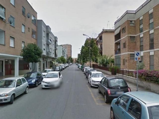 Locale Commerciale in vendita a Frezzotti, Latina