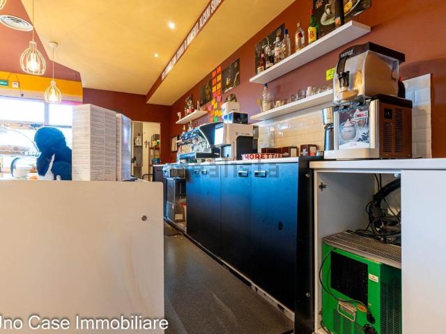 Locale Commerciale in vendita a Piemonte, Torino