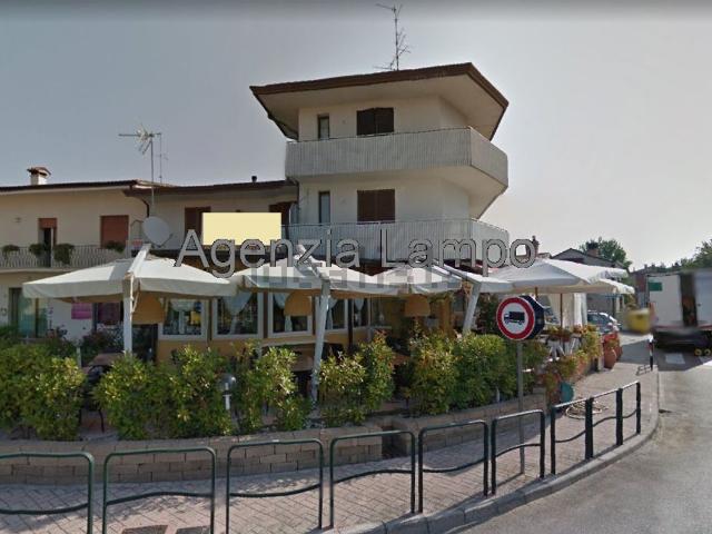 Locale Commerciale in vendita a Teglio Veneto, Veneto