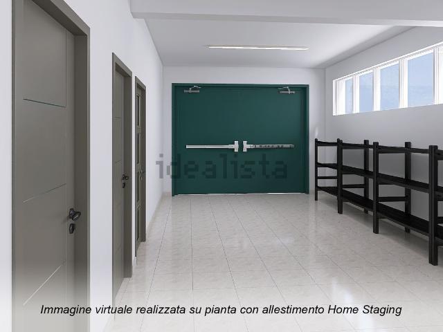 Locale Commerciale in vendita a Spagnuolo, Frattaminore