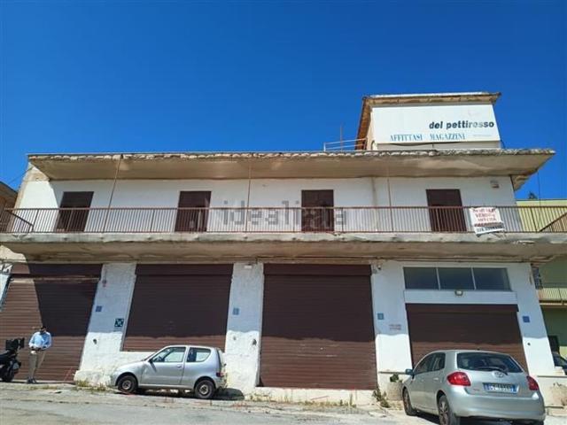 Locale Commerciale in vendita a VII Circoscrizione, Palermo