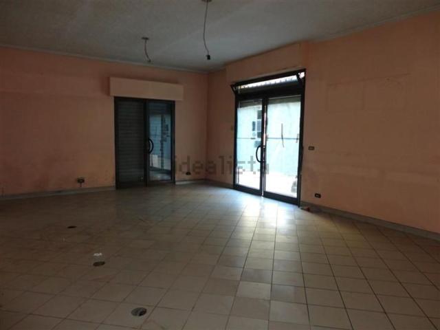Locale Commerciale in vendita a Unione dei Comuni Circondario dell'Empolese Valdelsa, Lucardo