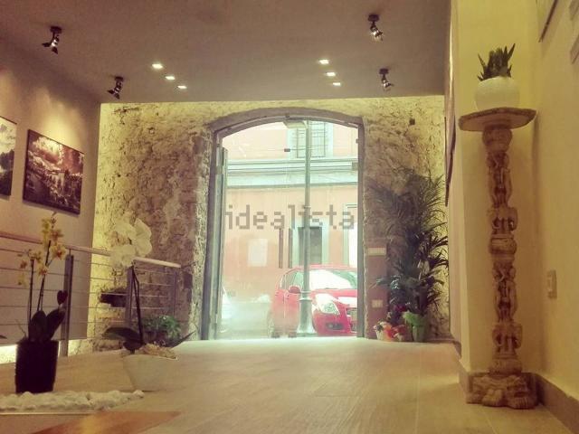 Locale Commerciale in vendita a Cicalesi, Nocera Inferiore