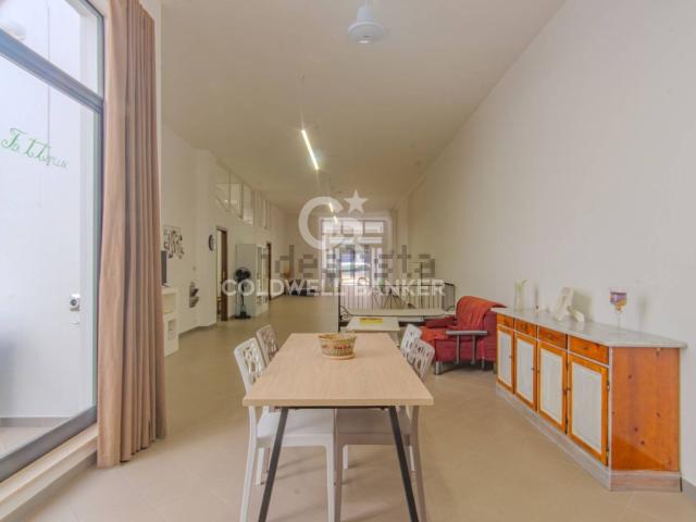 Locale Commerciale in vendita a San Valentino, Puglia