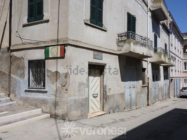 Locale Commerciale in vendita a Paglieta, Abruzzo