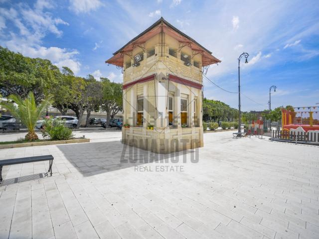 Locale Commerciale in vendita a Noto, Sicilia
