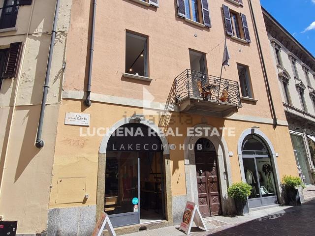 Locale Commerciale in vendita a San Bartolomeo, Como