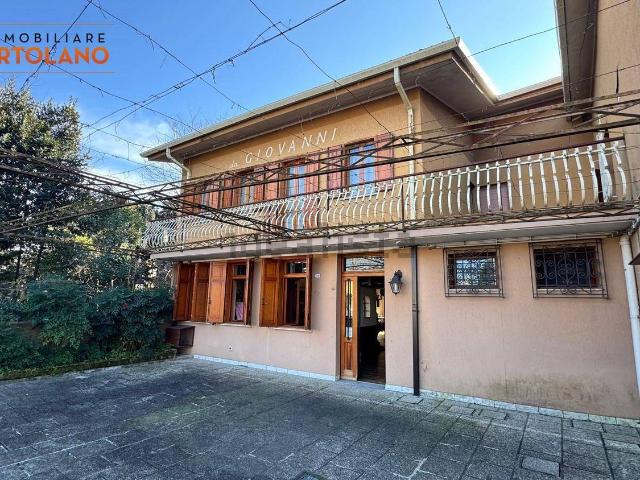 Locale Commerciale in vendita a San Canzian D'isonzo, Friuli-Venezia Giulia
