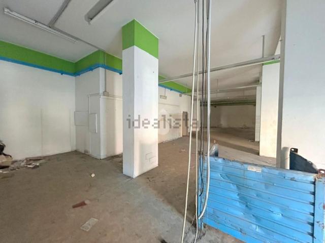 Locale Commerciale in vendita a Comunità montana della valle Trompia, Lumezzane
