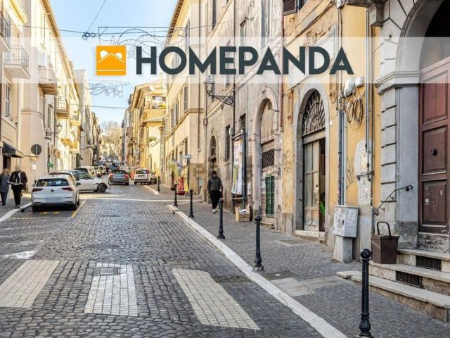 Locale Commerciale in vendita a Roma Capitale, Lazio