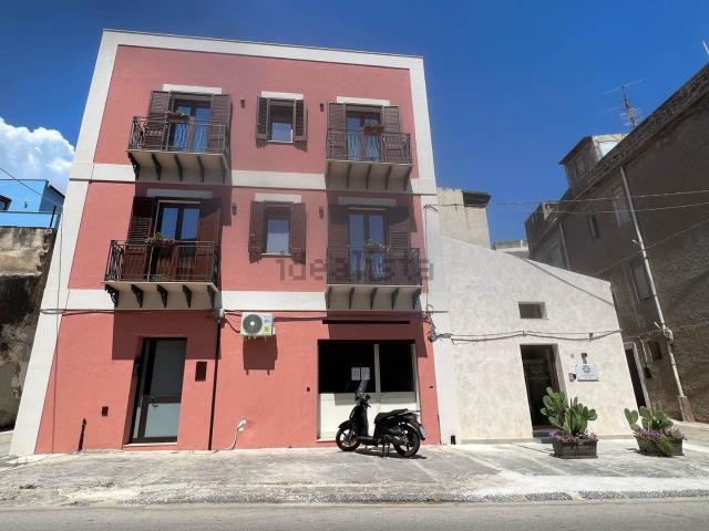 Locale Commerciale in vendita a Rabat, Sciacca