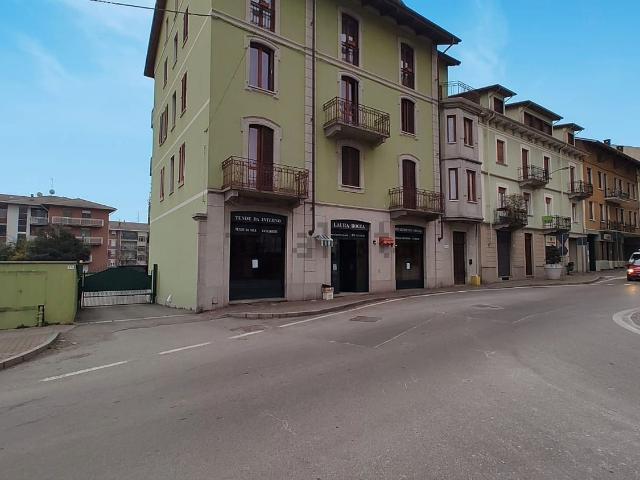 Locale Commerciale in vendita a Piemonte, Biella