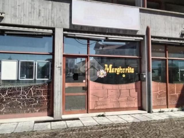 Locale Commerciale in vendita a Marano Di Valpolicella, Veneto
