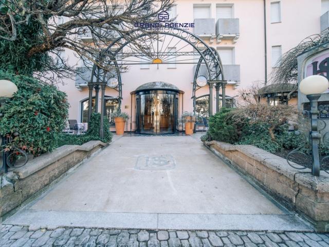 Locale Commerciale in vendita a Salsomaggiore Terme, Reggio Emilia