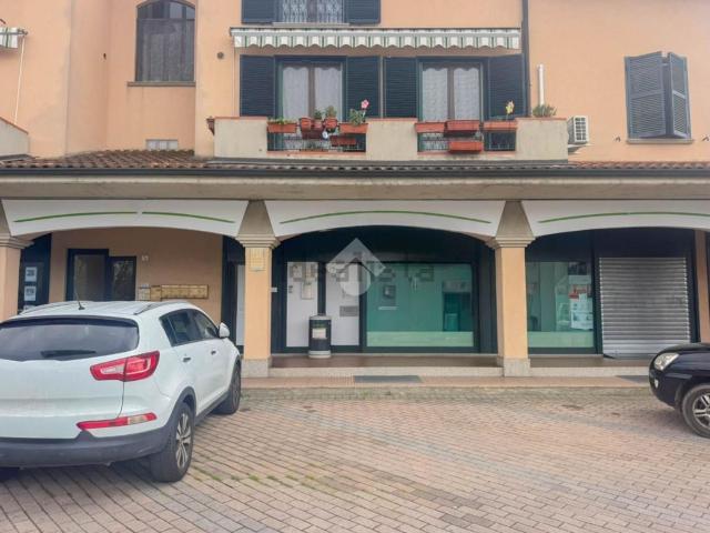 Locale Commerciale in vendita a Cascina Mostino, Settala
