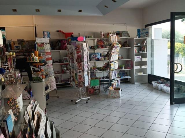 Locale Commerciale in vendita a Saonara, Veneto