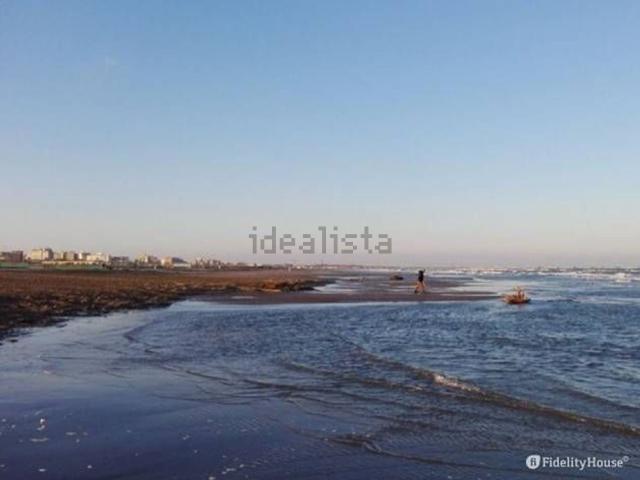 Locale Commerciale in vendita a Brondolo, Chioggia