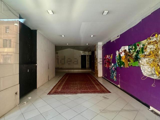 Locale Commerciale in vendita a Unione di Comuni della Romagna Forlivese, Quattro