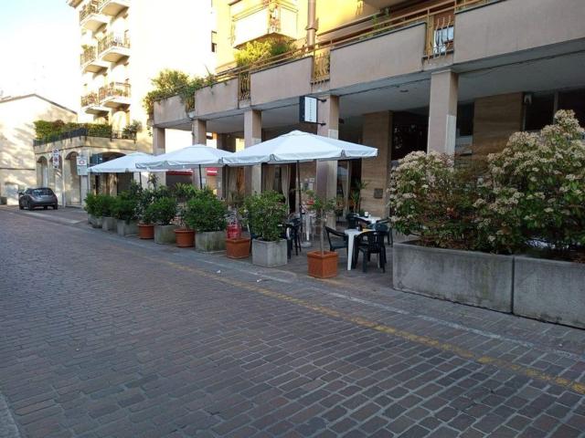Locale Commerciale in vendita a Sant'Alessandro, Villasanta