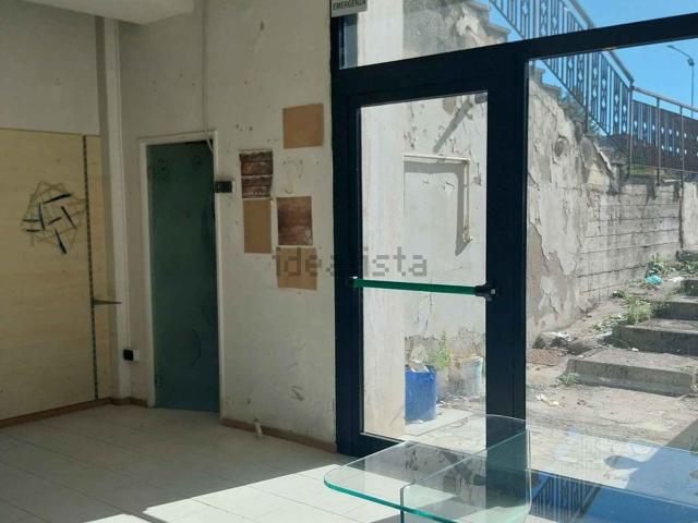 Locale Commerciale in vendita a Verderuolo, Potenza