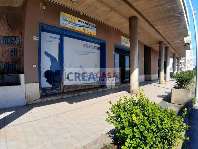 Locale Commerciale in vendita a Fondachello, Mascali