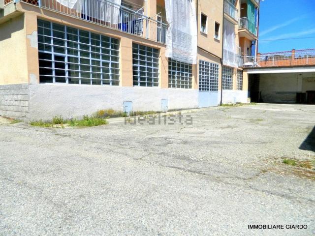 Locale Commerciale in vendita a Piemonte, Asti
